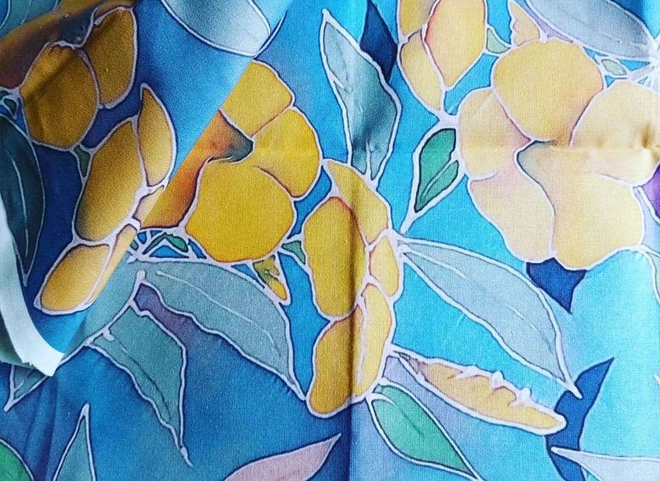 Colour on silk